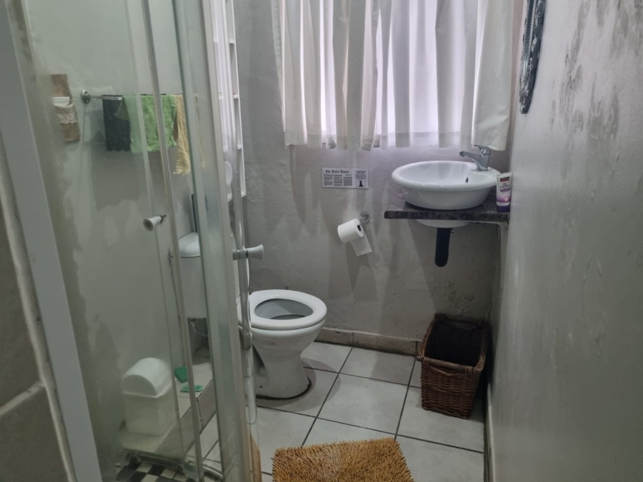 12 Bedroom Property for Sale in Universitas Free State
